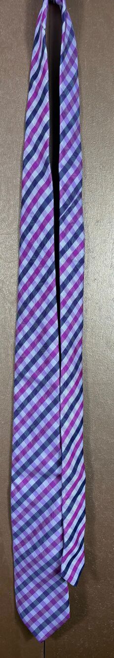 Hugo Boss tie - Picture 2 of 5